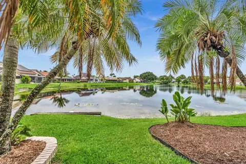 7640 NW 87th Ave, Tamarac, FL 33321