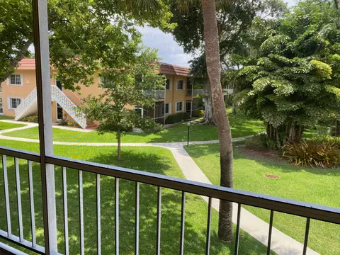 351 NE 19th Pl #217K, Wilton Manors, FL 33305