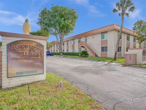 351 NE 19th Pl #217K, Wilton Manors, FL 33305