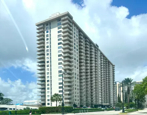 250 174th St #2012, Sunny Isles Beach, FL 33160