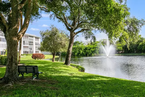 2502 Antigua Ter #F4, Coconut Creek, FL 33066