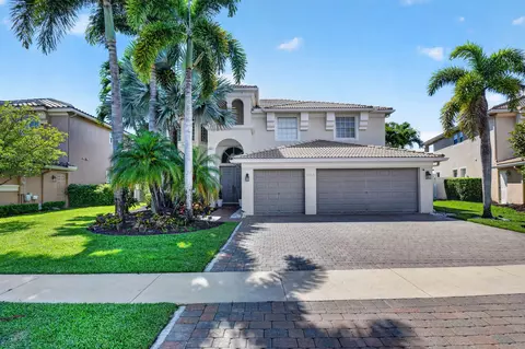 2214 Ridgewood Cir, Royal Palm Beach, FL 33411
