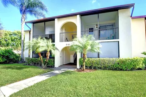4850 Sable Pine Cir #B2, West Palm Beach, FL 33417