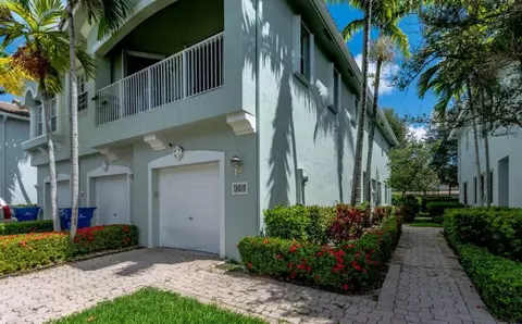 3019 Laurel Ridge Cir, Riviera Beach, FL 33404