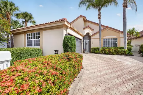 7558 Ironbridge Cir, Delray Beach, FL 33446