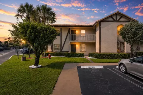 2455 NW 89th Dr #201, Coral Springs, FL 33065