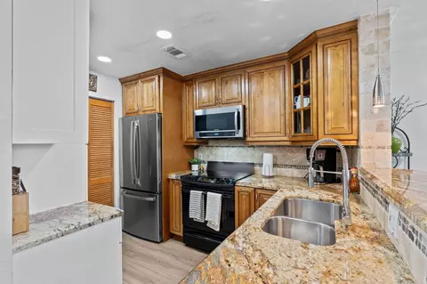1909 NW 94th Ave #102A, Coral Springs, FL 33071