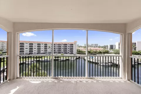 2871 N Ocean Blvd #V443, Boca Raton, FL 33431