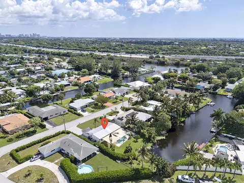 1510 Carandis Cir, Lake Clarke Shores, FL 33406