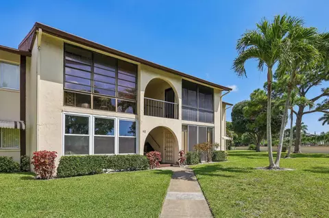 5773 La Paseos Dr #D-2, Greenacres, FL 33463