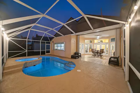 412 Cameron Dr, Weston, FL 33326
