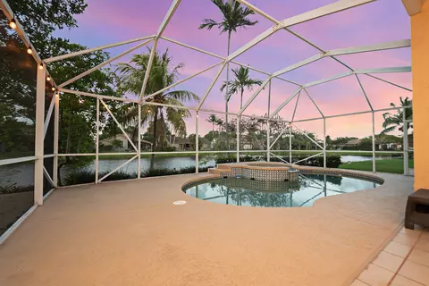 412 Cameron Dr, Weston, FL 33326