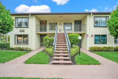 7867 Willow Spring Dr #821, Lake Worth, FL 33467