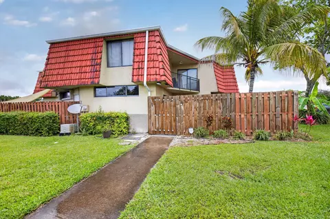 8385 Trent Ct #D, Boca Raton, FL 33433