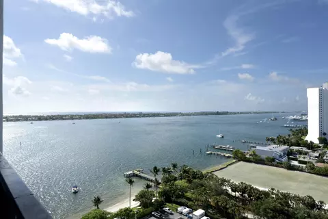 5600 N Flagler Dr #1605, West Palm Beach, FL 33407