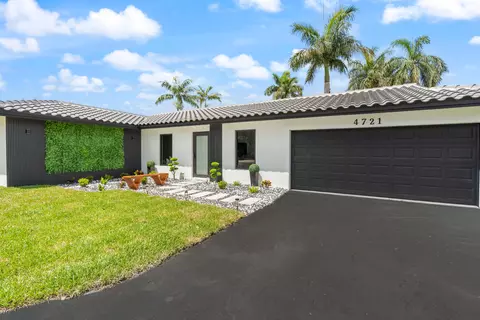 4721 Bayview Dr, Fort Lauderdale, FL 33308