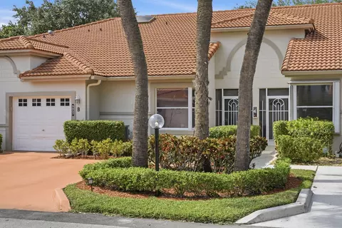 9857 Summerbrook Ter #B, Boynton Beach, FL 33437