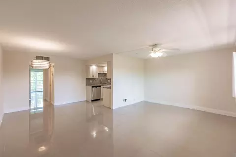 4302 Martinique Cir #H3, Coconut Creek, FL 33066