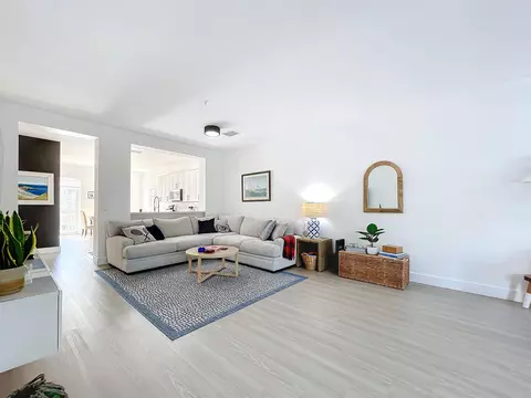 425 Greenwich Cir #205, Jupiter, FL 33458