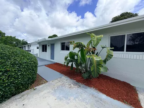 2811 NW 8th St, Pompano Beach, FL 33069