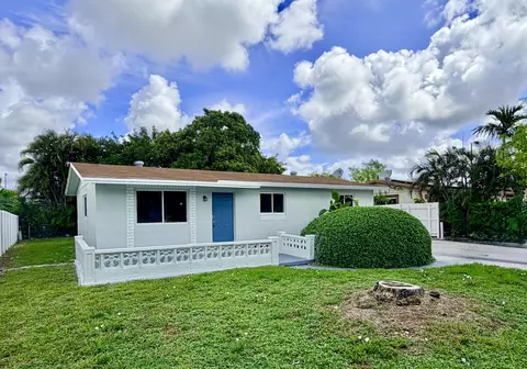 2811 NW 8th St, Pompano Beach, FL 33069