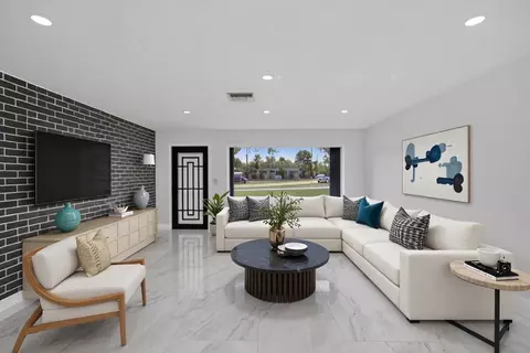 2740 NW 9th Ln, Wilton Manors, FL 33311