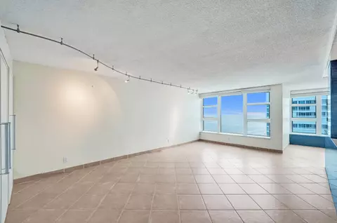 1620 S Ocean Blvd #14-D, Pompano Beach, FL 33062