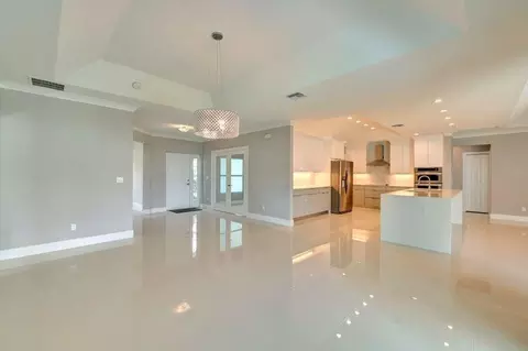 2233 SW Elmwood Ave, Port Saint Lucie, FL 34953