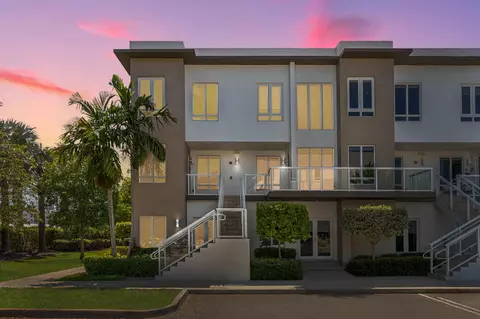 6310 NW 103rd Pl #201, Doral, FL 33178