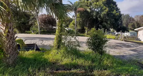 2151 Barbara Ave, Fort Pierce, FL 34982