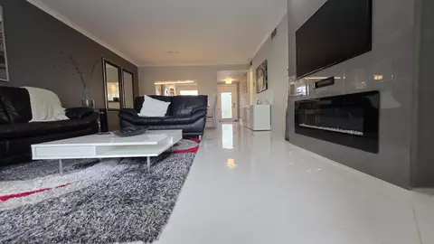 9301 Sunrise Lakes Blvd #306, Sunrise, FL 33322