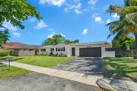 8824 SW 197th Ter, Cutler Bay, FL 33157