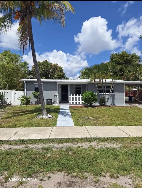 5233 NE 20th Ter, Pompano Beach, FL 33064