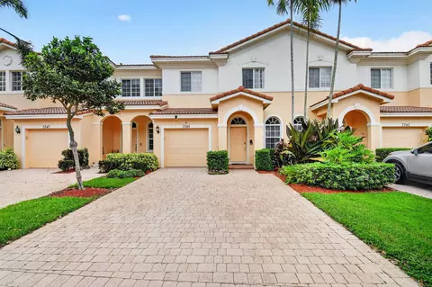 7345 Briella Dr, Boynton Beach, FL 33437