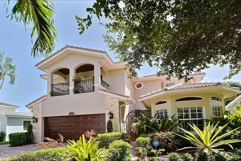 512 NE 12th Ave, Fort Lauderdale, FL 33301
