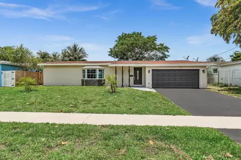 2411 NW 87th Ave, Sunrise, FL 33322