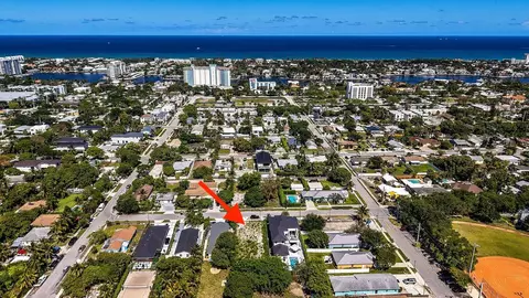 618 SE 2nd Ave, Delray Beach, FL 33483
