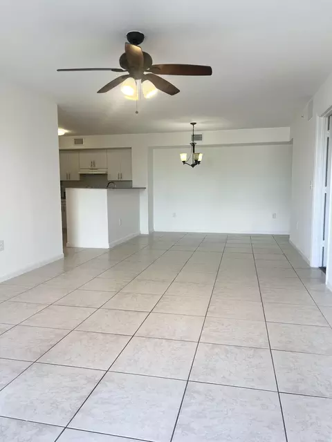 4840 N State Rd 7 #6204, Coconut Creek, FL 33073