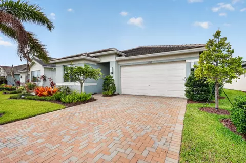 12762 SW Clear Water Way, Port Saint Lucie, FL 34987