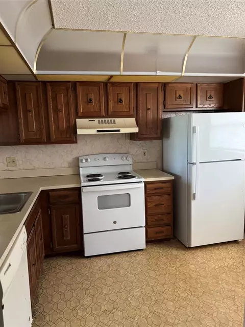 3650 Environ Blvd #308, Lauderhill, FL 33319