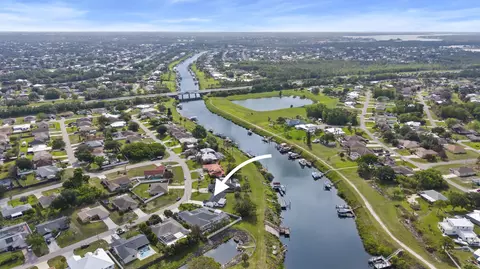 2674 SW Monterrey Ln, Port Saint Lucie, FL 34953
