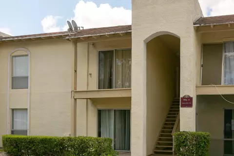 1500 N Congress Ave #C29, West Palm Beach, FL 33401