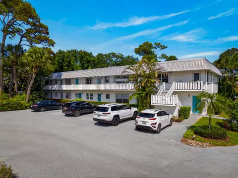 2929 SE Ocean Blvd #103-9, Stuart, FL 34996