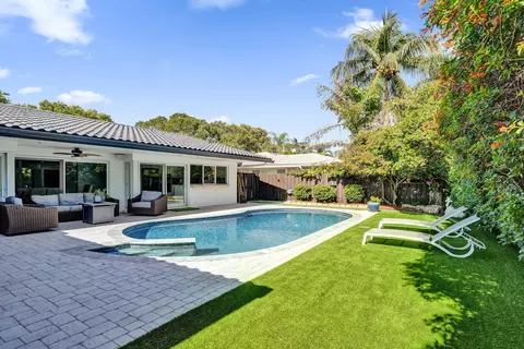 2051 NE 59th Ct, Fort Lauderdale, FL 33308