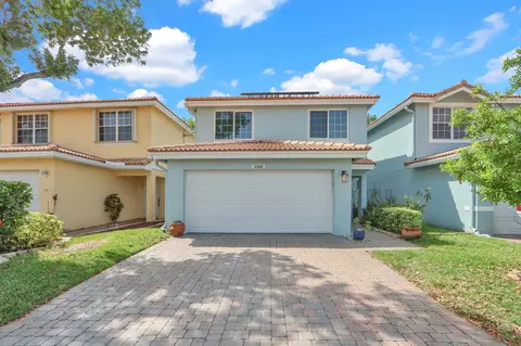 3300 Commodore Ct, West Palm Beach, FL 33411