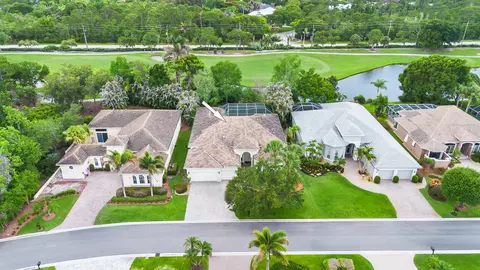 2466 SW Bridgeview Ter, Palm City, FL 34990