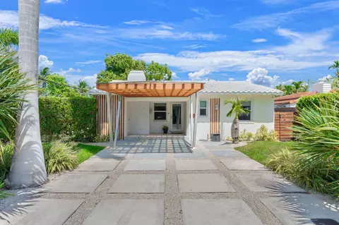 648 NE 17th Ave, Fort Lauderdale, FL 33304