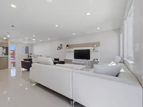 6642 NW 103rd Pkwy #6642, Doral, FL 33178