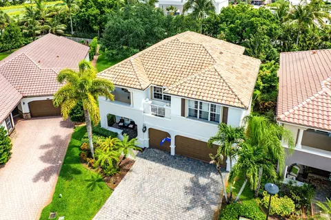 9861 Cobblestone Crk, Boynton Beach, FL 33472