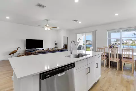 5783 SE Skyblue Cir, Stuart, FL 34997 photo 17